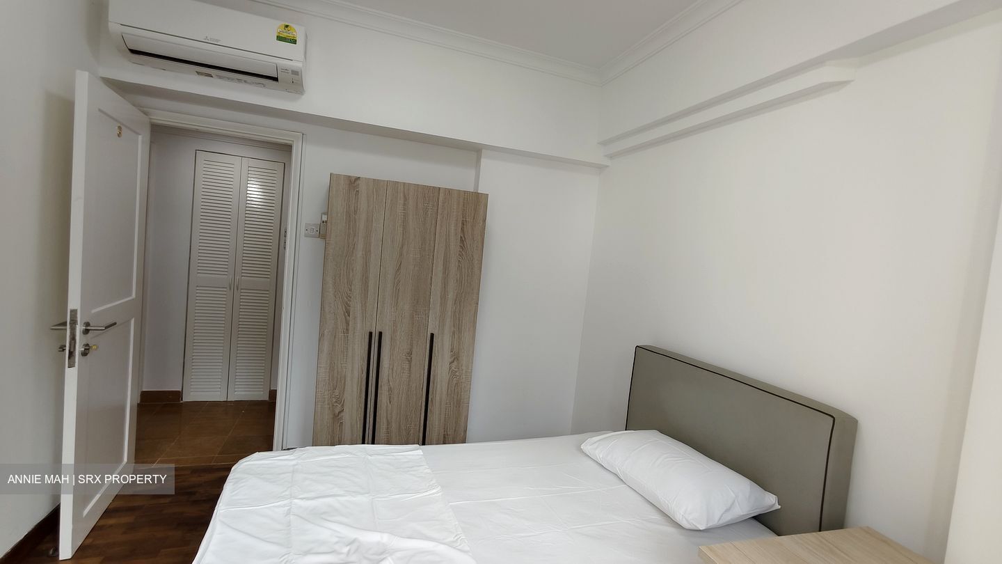 Emerald Garden (D1), Condominium #580788381